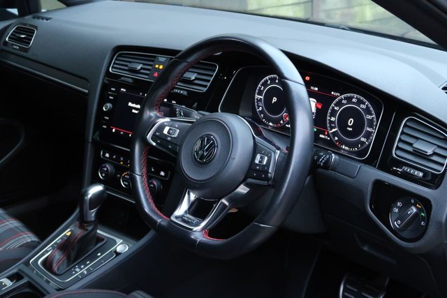 2020 Volkswagen Golf 2L GTI Performance 5dr - Photo 10