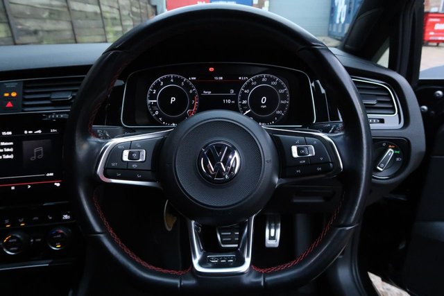 2020 Volkswagen Golf 2L GTI Performance 5dr - Photo 11