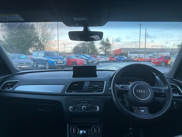 2016 AUDI Q3 - Photo 9