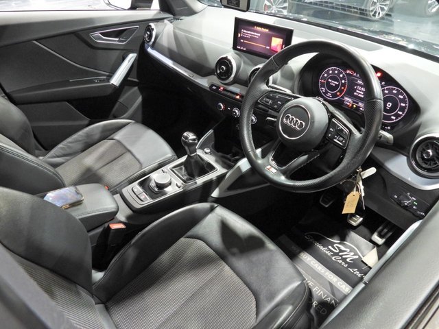 2022 Audi Q2 1L S Line 5dr - Photo 4