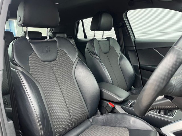 2018 AUDI Q2 - Photo 9