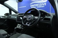 USED 2018 18 VOLKSWAGEN TOURAN 2.0 TDI R-Line MPV 5dr Diesel DSG Euro 6 (s/s) (190 ps) STUNNING WHITE SILVER !! 7 SEATER  !!