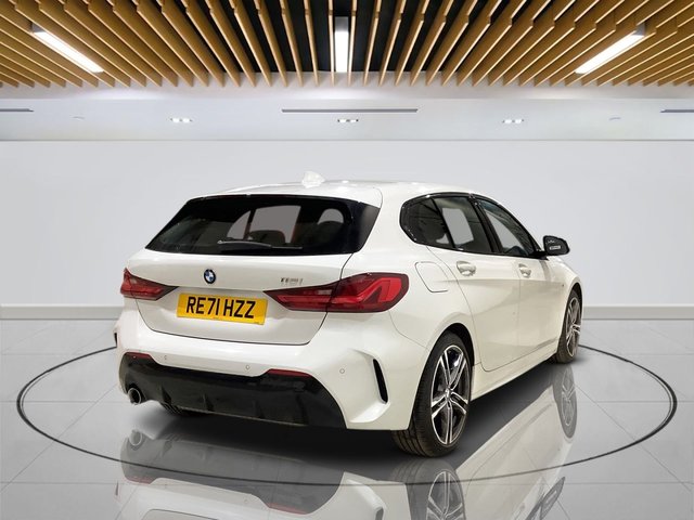 2021 BMW 1 Series 1.5L M Sport 5dr - Photo 7