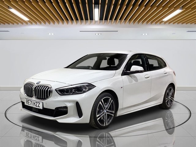 2021 BMW 1 Series 1.5L M Sport 5dr - Photo 3