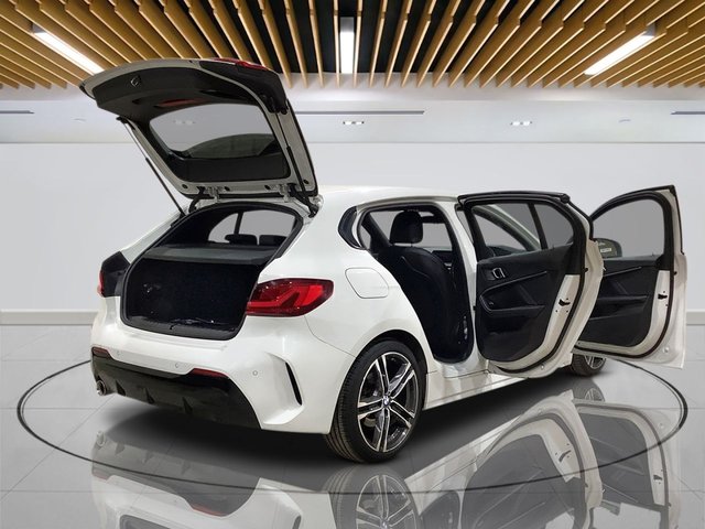 2021 BMW 1 Series 1.5L M Sport 5dr - Photo 8