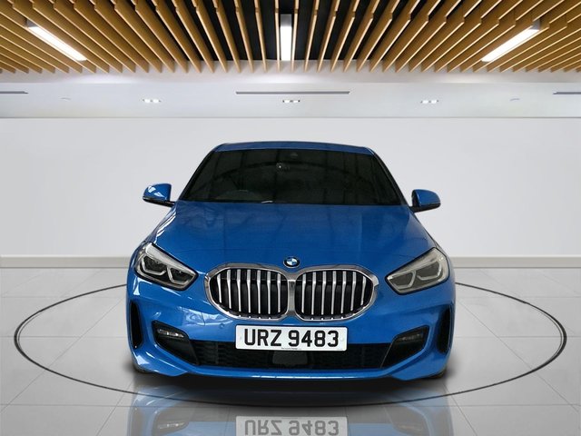 2023 BMW 1 Series 1.5L M Sport 5dr - Photo 2