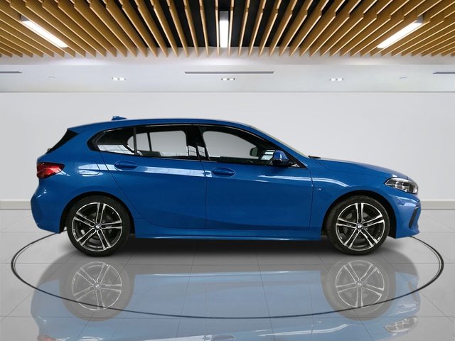 2023 BMW 1 Series 1.5L M Sport 5dr - Photo 8