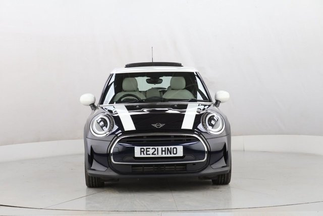 2021 MINI Hatch 1.5L Cooper Exclusive 5dr - Photo 6