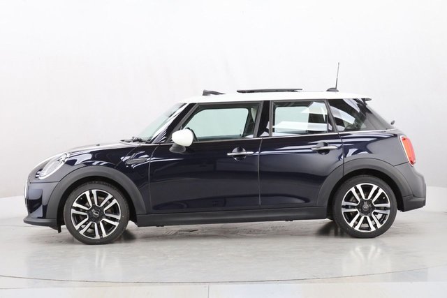 2021 MINI Hatch 1.5L Cooper Exclusive 5dr - Photo 8