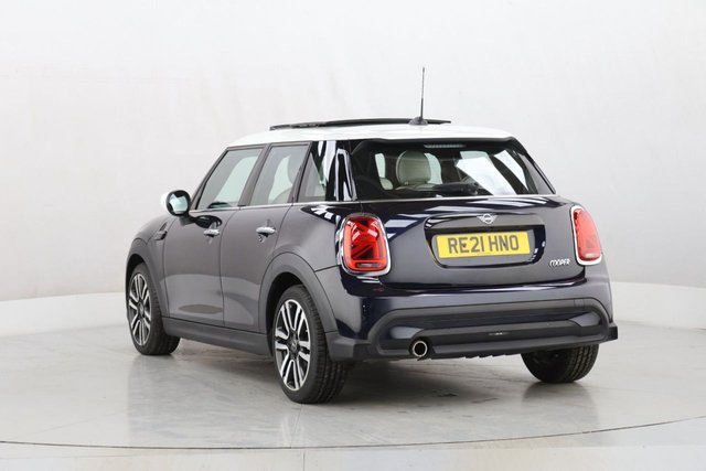 2021 MINI Hatch 1.5L Cooper Exclusive 5dr - Photo 10