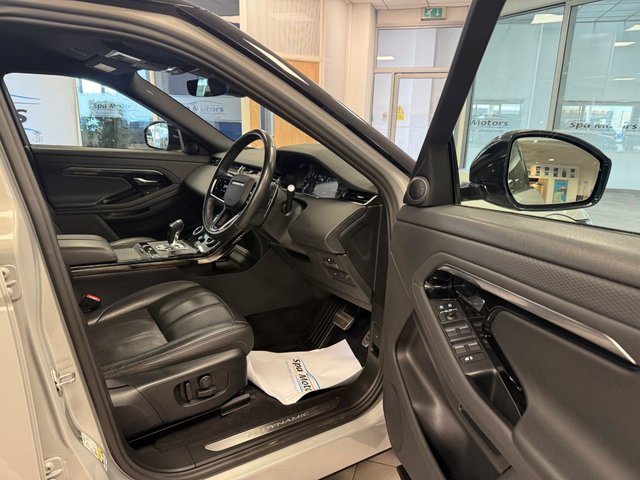 2022 Land Rover Range Rover Evoque 2L R-Dynamic S 5dr - Photo 8