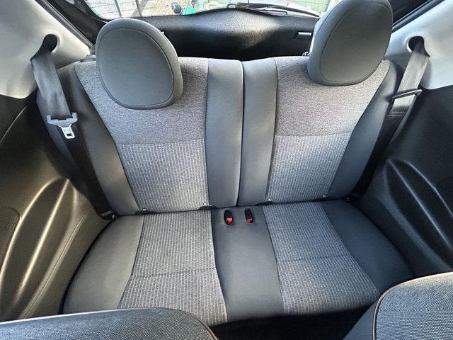 2022 FIAT 500E - Photo 11