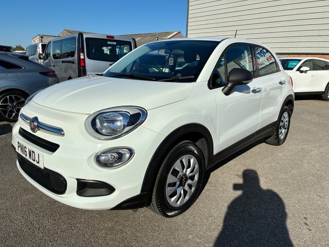 View our Fiat 500x 1.6 E-Torq Pop SUV 5dr Petrol Manual Euro 6 (110 ps)