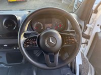 USED 2021 21 MERCEDES-BENZ SPRINTER Mercedes-Benz Sprinter 2.0 317 CDI Progressive Panel Van 5dr Diesel G-Tronic RWD L2 H2 Euro 6 (s/s) (170 ps) FREE DELIVERY FINANCE WARRANTY