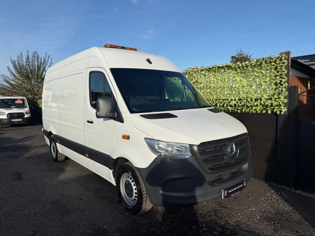 View our MERCEDES-BENZ SPRINTER
