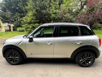 USED 2013 63 MINI COUNTRYMAN 2.0 Cooper D SUV 5dr Diesel Auto ALL4 Euro 5 (112 ps) Alloys,Parking Sensors,Service His