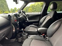 USED 2013 63 MINI COUNTRYMAN 2.0 Cooper D SUV 5dr Diesel Auto ALL4 Euro 5 (112 ps) Alloys,Parking Sensors,Service His