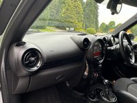 USED 2013 63 MINI COUNTRYMAN 2.0 Cooper D SUV 5dr Diesel Auto ALL4 Euro 5 (112 ps) Alloys,Parking Sensors,Service His