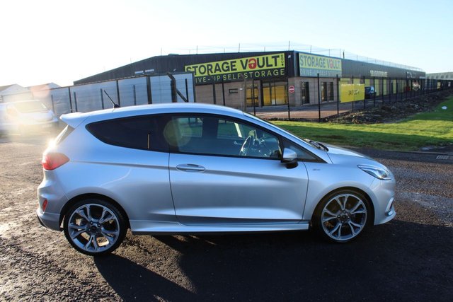 2018 FORD FIESTA 2018 1.0T ST-Line 2018,Bluetooth,DAB,18*Alloys,Service History,Superb Condition,Ulez Compliant - Photo 2