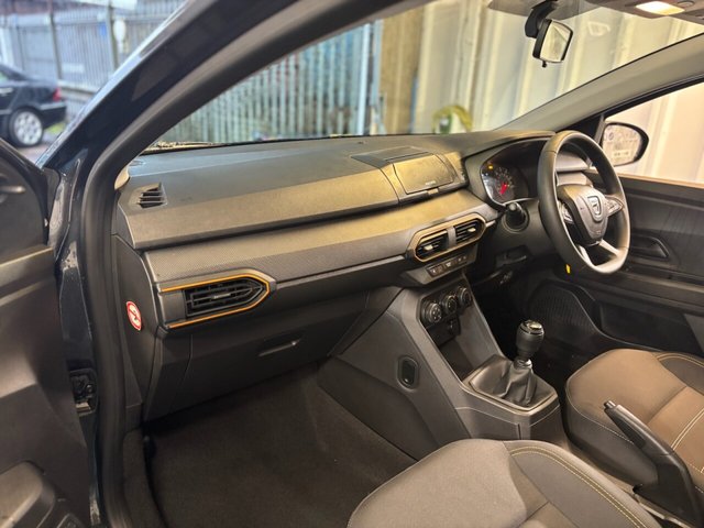 2021 Dacia Sandero Stepway 1L Essential 5dr - Photo 7