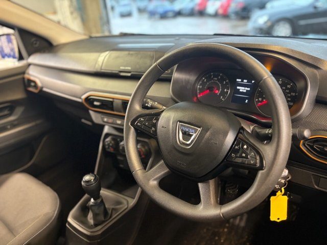 2021 Dacia Sandero Stepway 1L Essential 5dr - Photo 8