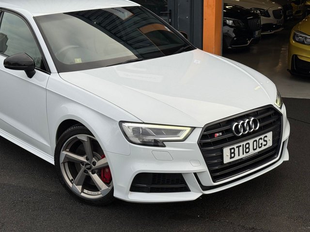 2018 AUDI S3 - Photo 12