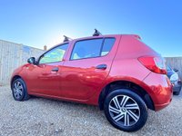 USED 2016 16 DACIA SANDERO 1.2 Ambiance Hatchback 5dr Petrol Manual Euro 6 (75 ps) Great Value Hatchback With Bluetooth & Service History