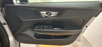 USED 2019 VOLVO V60 2.0 D3 Momentum Pro Estate 5dr Diesel Auto Euro 6 (s/s) (150 ps) 