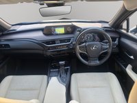 USED 2020 70 LEXUS UX 2.0 250h SUV 5dr Petrol Hybrid E-CVT Euro 6 (s/s) (184 ps) Supplying Dealer  + 1 Owner From New -FLDH