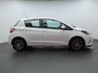 USED 2019 19 TOYOTA YARIS 1.5 VVT-i Icon Tech Hatchback 5dr Petrol CVT Euro 6 (111 ps) PARKING CAMERA+BLUETOOTH CLICK & COLLECT/ HOME DELIVERY