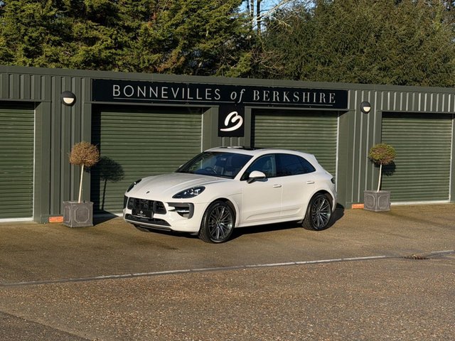 View our Porsche Macan 3.0T V6 S SUV 5dr Petrol PDK 4WD Euro 6 (s/s) (354 ps)