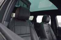 USED 2019 69 LAND ROVER RANGE ROVER EVOQUE 2.0 D240 R-Dynamic HSE SUV 5dr Diesel Auto 4WD Euro 6 (s/s) (240 ps) PAN ROOF / BLACK PACK / MATRIX