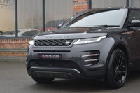 USED 2019 69 LAND ROVER RANGE ROVER EVOQUE 2.0 D240 R-Dynamic HSE SUV 5dr Diesel Auto 4WD Euro 6 (s/s) (240 ps) PAN ROOF / BLACK PACK / MATRIX