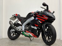 USED 2022 22 APRILIA RS 125 MOTO GP REPLICA - QUICK SHIFTER COMES WITH NEW MOT AND WARRANTY