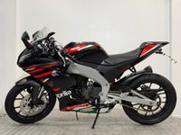 USED 2022 22 APRILIA RS 125 MOTO GP REPLICA - QUICK SHIFTER COMES WITH NEW MOT AND WARRANTY