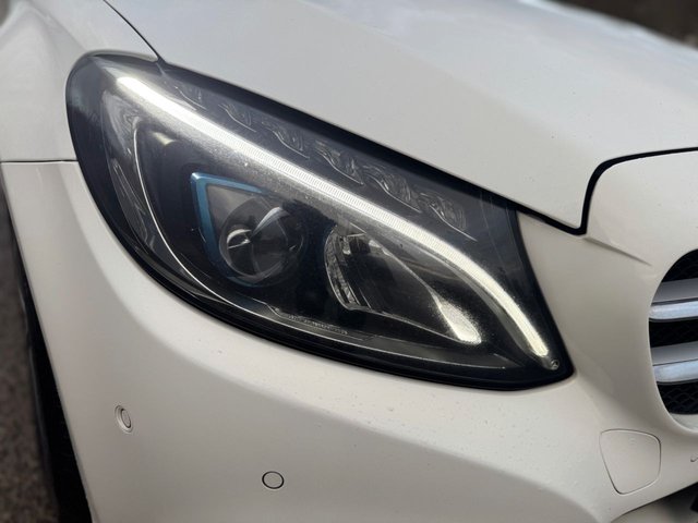 2017 Mercedes-Benz C-Class 2L Sport 4dr - Photo 10