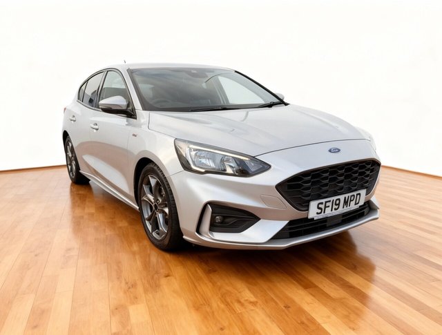 2019 FORD FOCUS - Photo 4