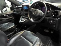 USED 2023 23 MERCEDES-BENZ V-CLASS 2.0 V300d AMG Line MPV 5dr Diesel G-Tronic+ Euro 6 (s/s) LWB (237 ps) 1 OWNER ONLY 41K SAT NAV VAT Q