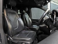 USED 2023 23 MERCEDES-BENZ V-CLASS 2.0 V300d AMG Line MPV 5dr Diesel G-Tronic+ Euro 6 (s/s) LWB (237 ps) 1 OWNER ONLY 41K SAT NAV VAT Q