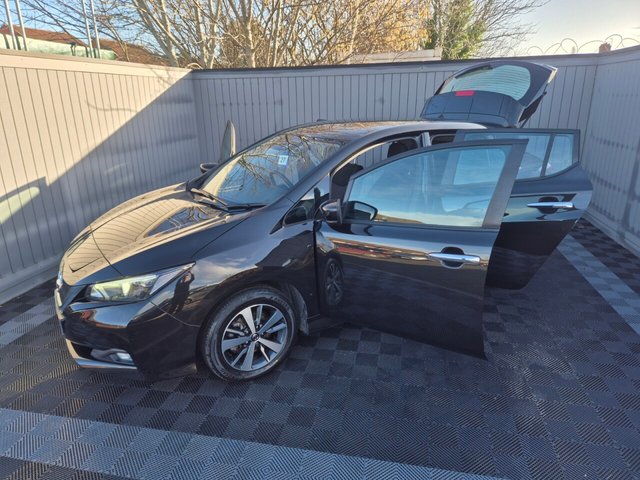 2021 NISSAN LEAF - Photo 8