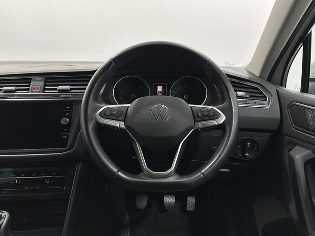 2022 Volkswagen Tiguan - Photo 12