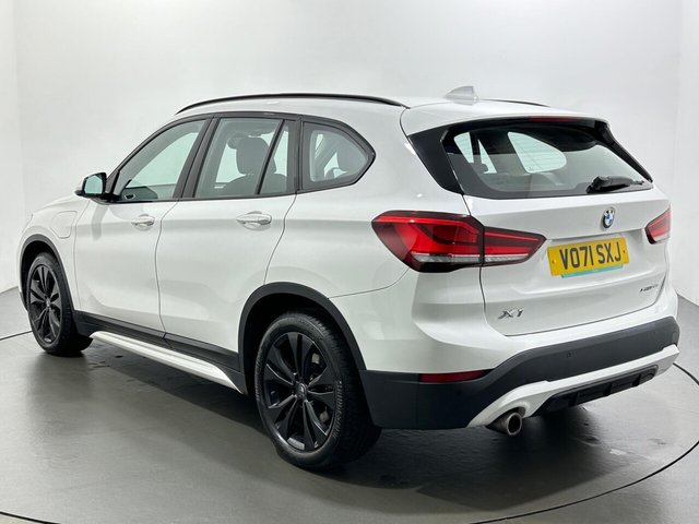 2021 BMW X1 - Photo 6