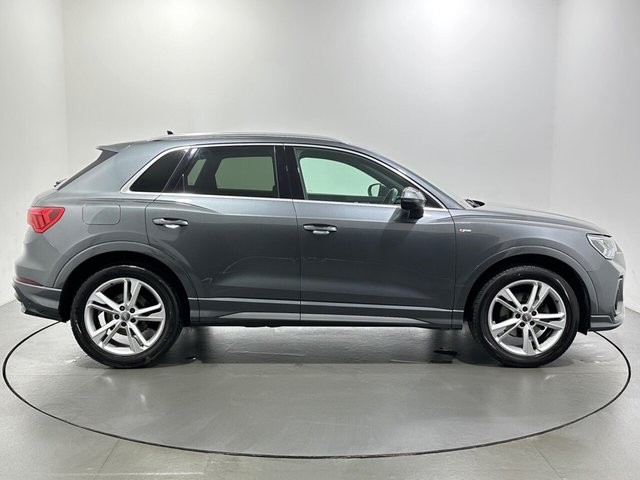 2019 Audi Q3 - Photo 9