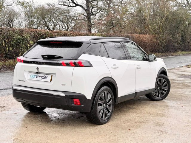 2021 Peugeot E-2008 - Photo 5