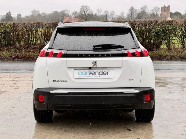 2021 Peugeot E-2008 - Photo 9