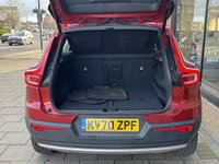 USED 2020 70 VOLVO XC40 2.0 B4 MHEV Inscription Pro SUV 5dr Petrol Hybrid Auto Euro 6 (s/s) (197 ps) FULL BLACK LEATHER TRIM  +  HEATED SEATS