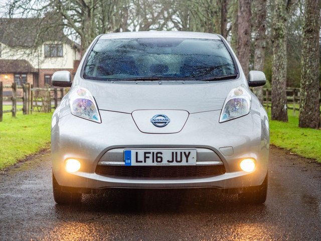 2016 NISSAN LEAF 30kWh Acenta Hatchback 5dr Electric Auto (109 bhp) - Photo 3