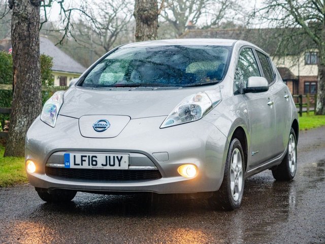 2016 NISSAN LEAF 30kWh Acenta Hatchback 5dr Electric Auto (109 bhp) - Photo 4