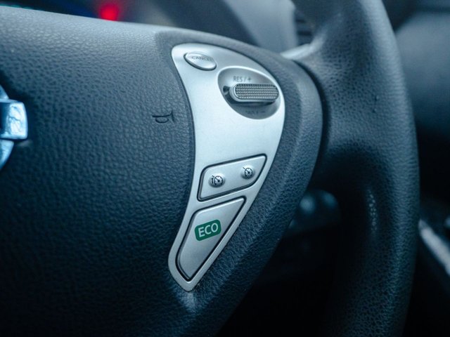 2016 NISSAN LEAF 30kWh Acenta Hatchback 5dr Electric Auto (109 bhp) - Photo 8