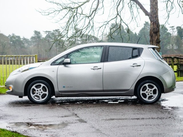 2016 NISSAN LEAF 30kWh Acenta Hatchback 5dr Electric Auto (109 bhp) - Photo 5